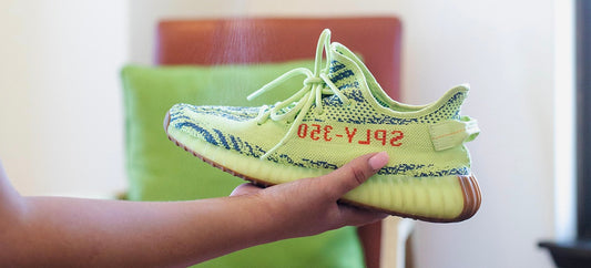 How to Clean Yeezy sneakers with RESHOEVN8R.