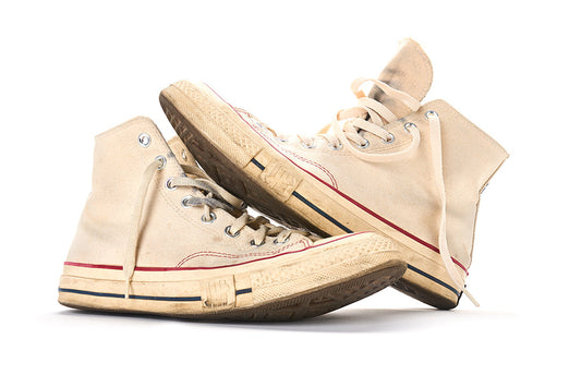 Dirty Converse Chuck 70 shoes before using Reshoevn8r