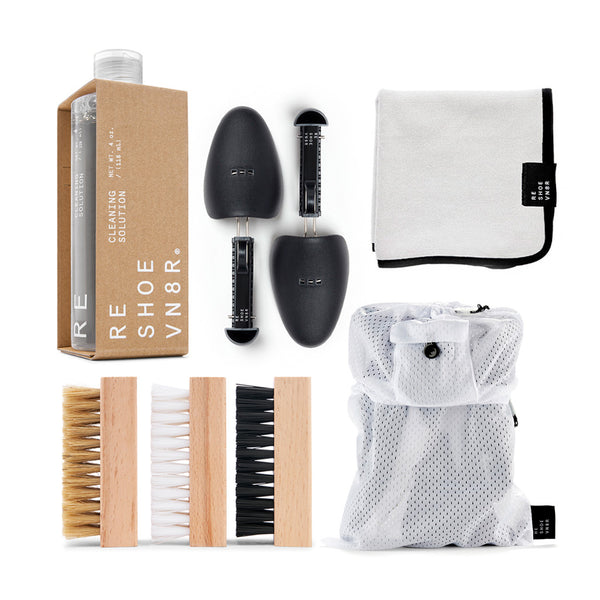 THE SIGNATURE KIT